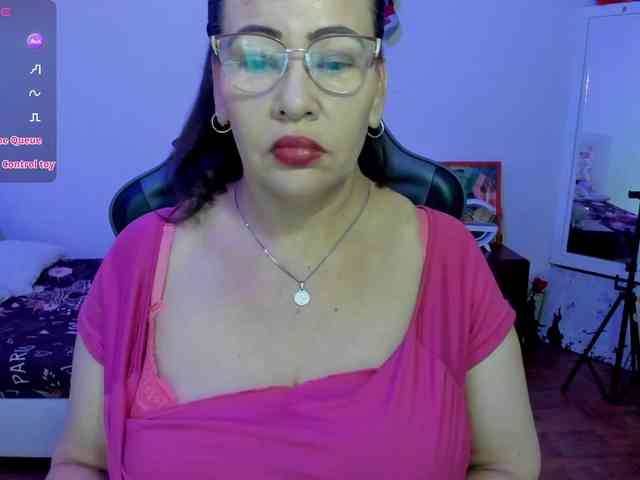 esmeraldamilf webcam