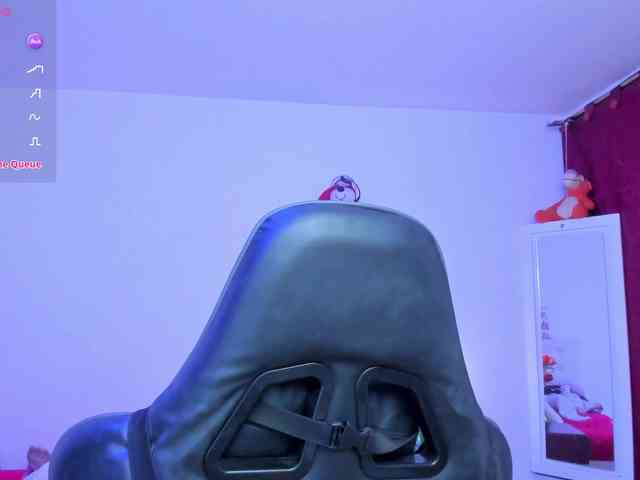 esmeraldamilf webcam