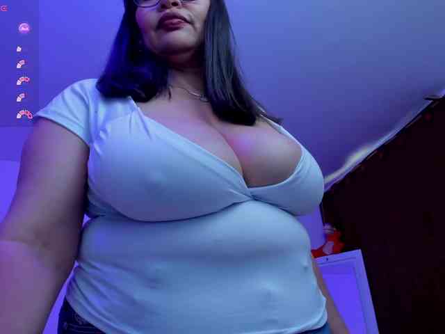 esmeraldamilf webcam
