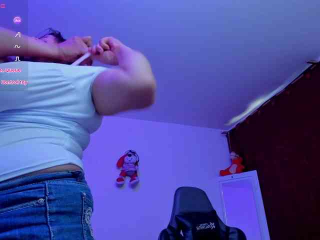 esmeraldamilf webcam
