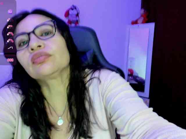esmeraldamilf webcam