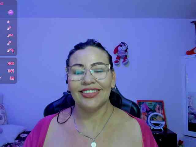 esmeraldamilf webcam