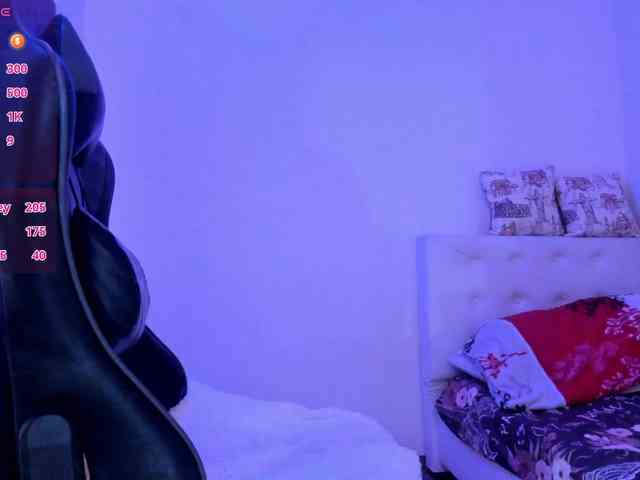 esmeraldamilf webcam