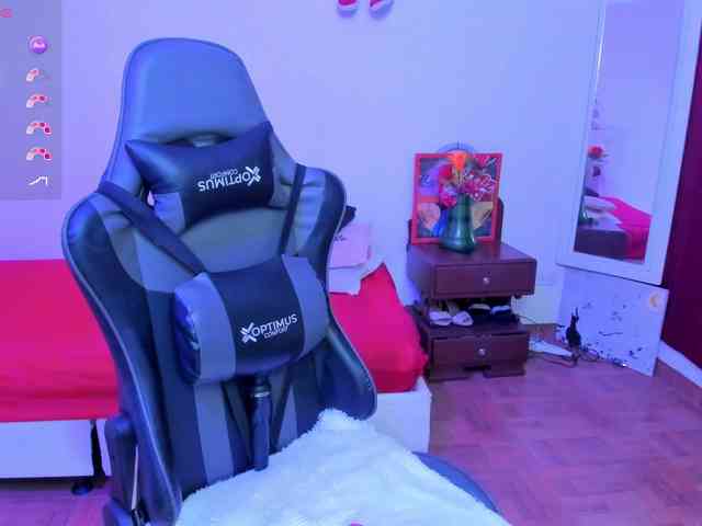 esmeraldamilf webcam