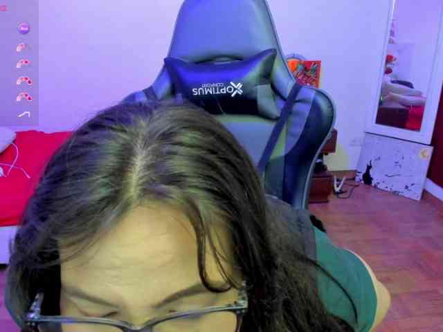 esmeraldamilf webcam