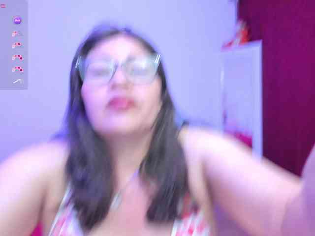 esmeraldamilf webcam