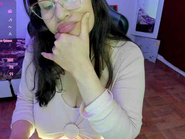 esmeraldamilf webcam