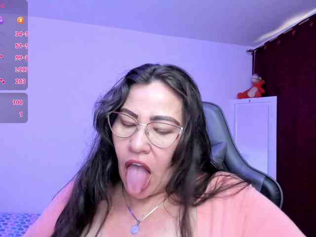 esmeraldamilf webcam