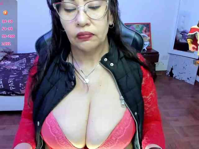 esmeraldamilf webcam