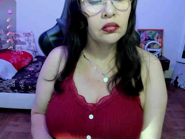 esmeraldamilf webcam