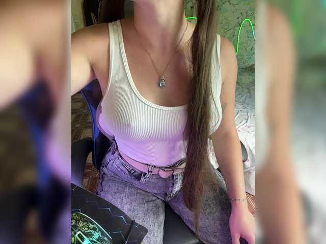 daddySgirl9 live cam on BongaCams