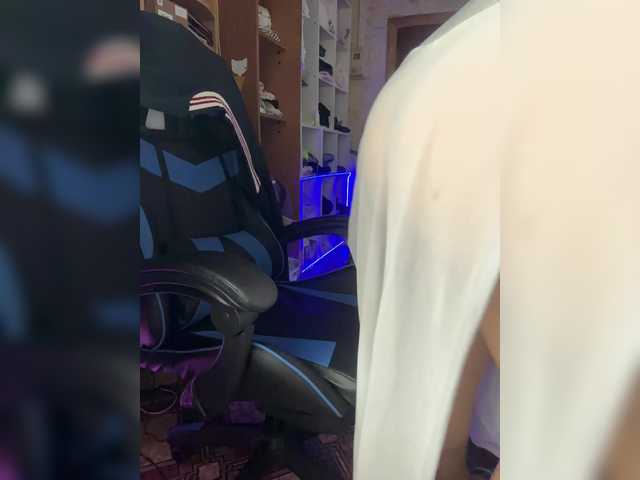 daddySgirl9 live cam on BongaCams