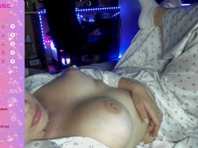 daddySgirl9 live cam on BongaCams