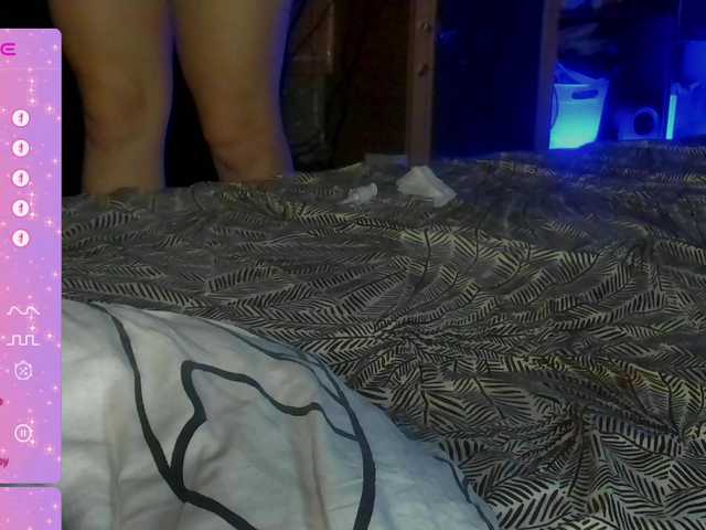 daddySgirl9 live cam on BongaCams