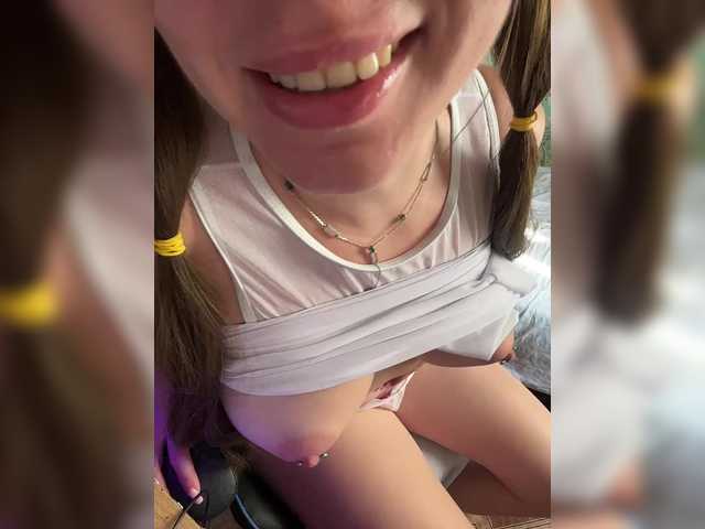 daddySgirl9 live cam on BongaCams
