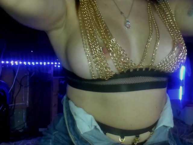 daddySgirl9 live cam on BongaCams