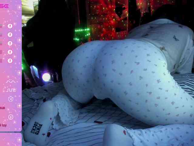 Bu model şu anda canlı. daddySgirl9
