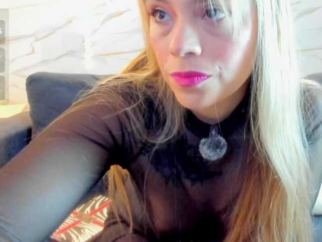 sammy-sexx live cam on BongaCams