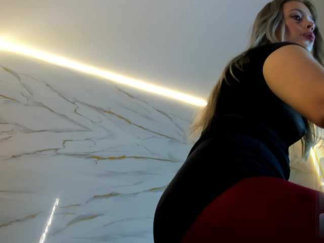 sammy-sexx live cam on BongaCams