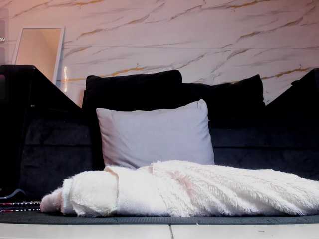 sammy-sexx live cam on BongaCams