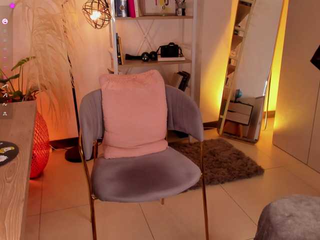 love-melody live cam on BongaCams