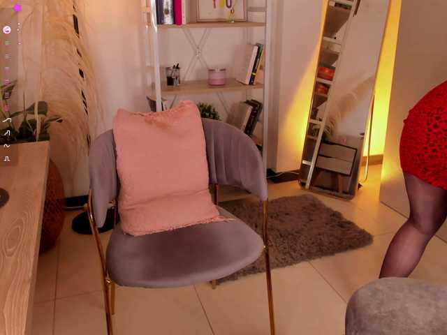 love-melody live cam on BongaCams