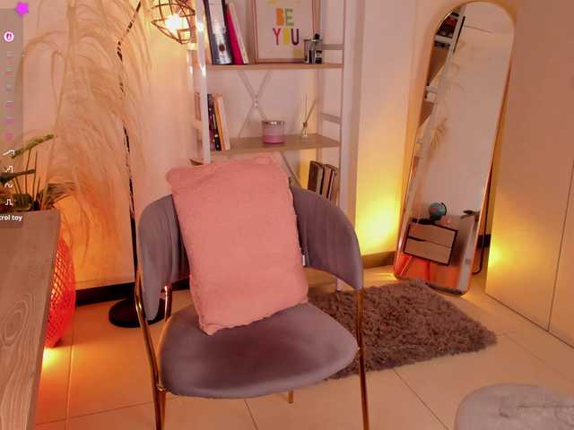 juli-arboleda live cam