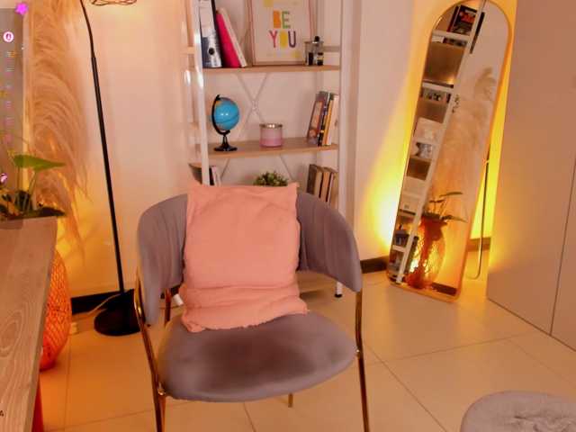 love-melody live cam on BongaCams