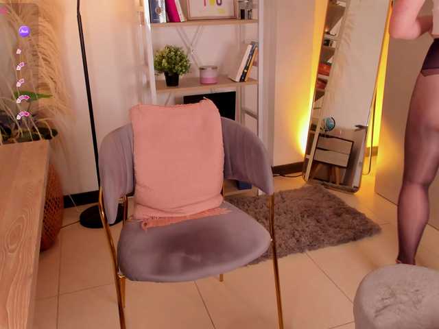 love-melody live cam on BongaCams