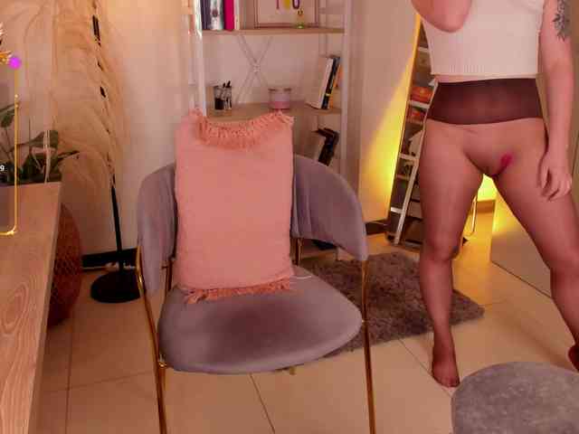 juli-arboleda webcam