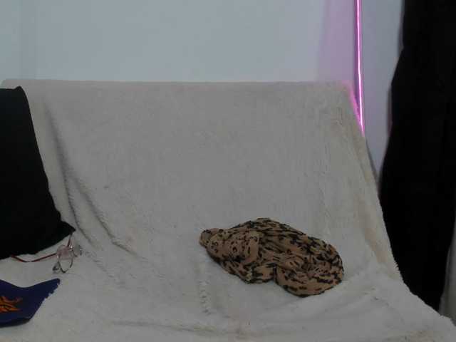 mature-sexx live cam on BongaCams