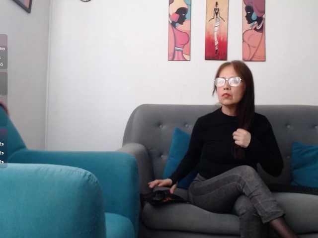 mature-sexx live cam on BongaCams