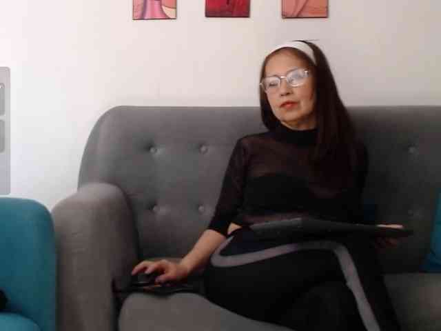 mature-sexx mature-sexx
