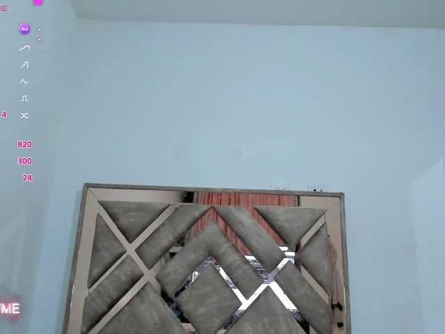 CuteLatinax live cam on BongaCams