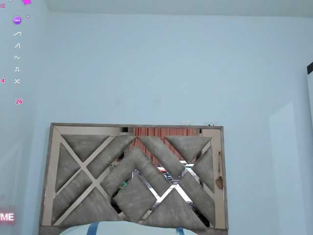 CuteLatinax live cam on BongaCams