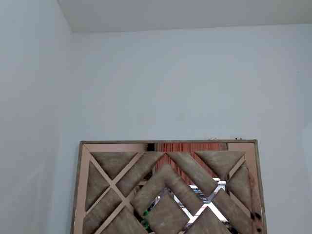 CuteLatinax webcam