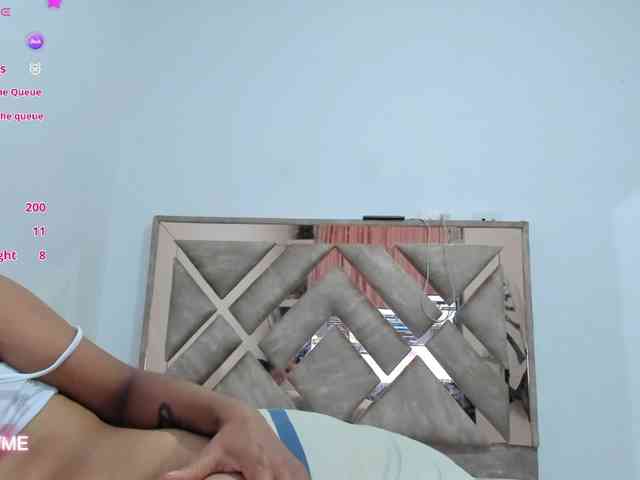 CuteLatinax webcam