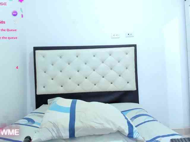 CuteLatinax webcam