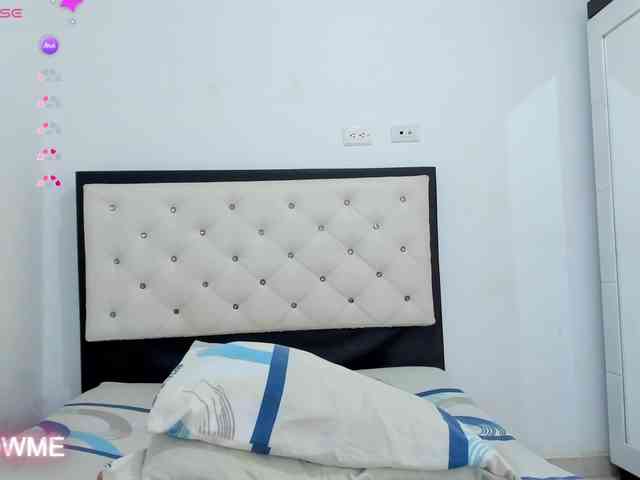 CuteLatinax webcam