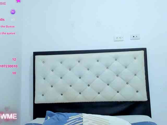 CuteLatinax webcam
