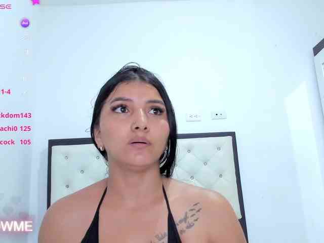 CuteLatinax webcam