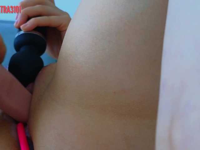 Cleopatra3101 live webcam show