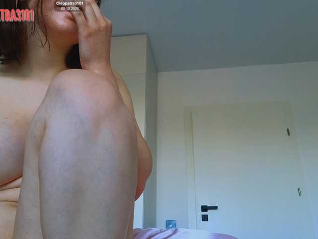 Cleopatra3101 live cam on BongaCams