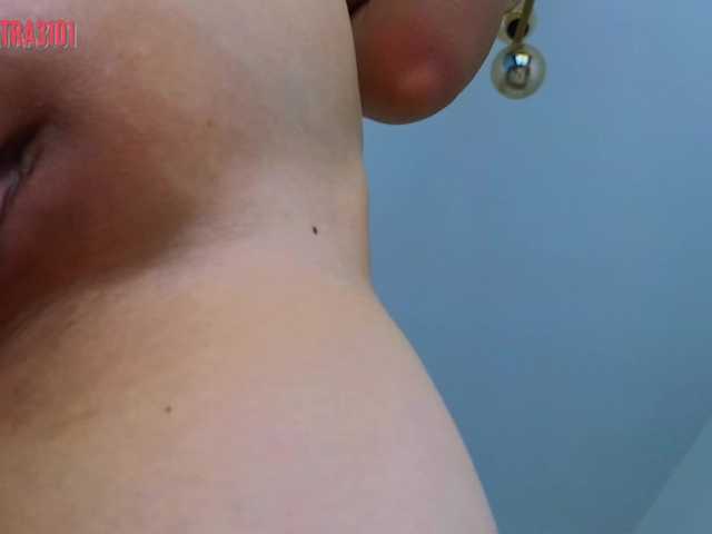 Cleopatra3101 live cam on BongaCams