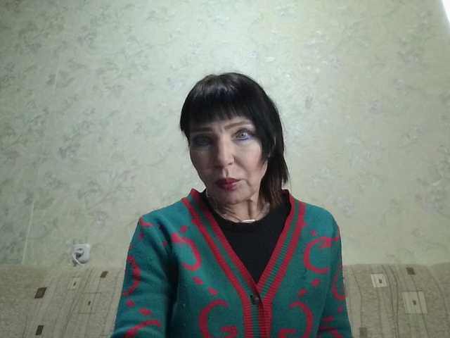 le modèle JeaneDavis est en webcam porno dans un show sur le site bongacams, il possède les tags suivants: White/Caucasian,Brunette,Shaved