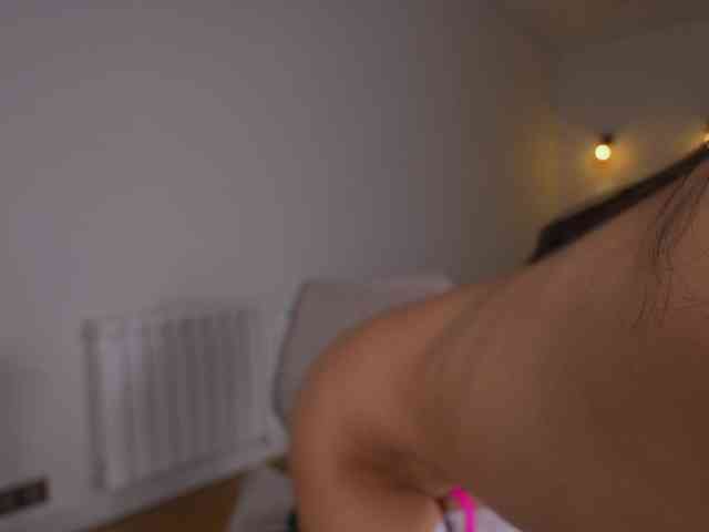 YESSASHA webcam