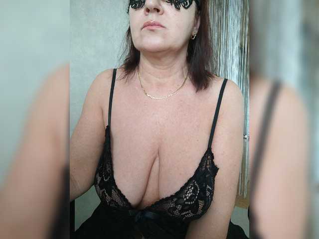 lana-lubov live cam on BongaCams