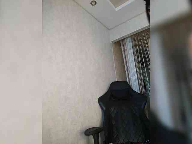 DiAnna-Lubov webcam