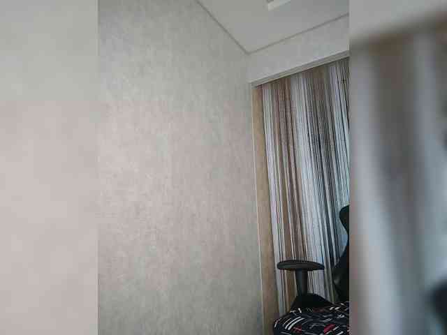 DiAnna-Lubov webcam