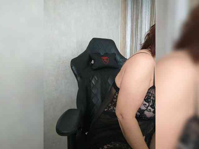 DiAnna-Lubov webcam